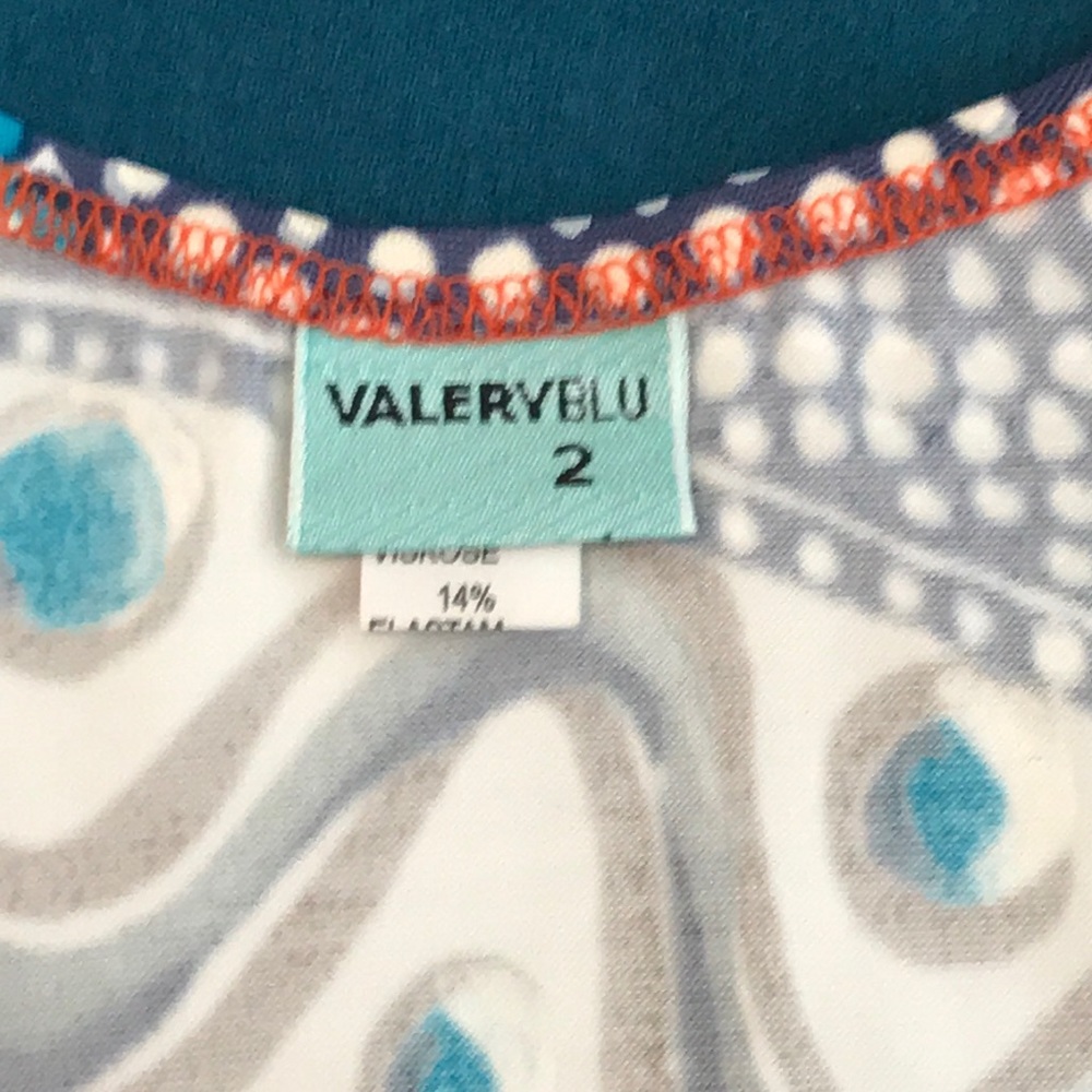 Woman’s Dress by Valeryu